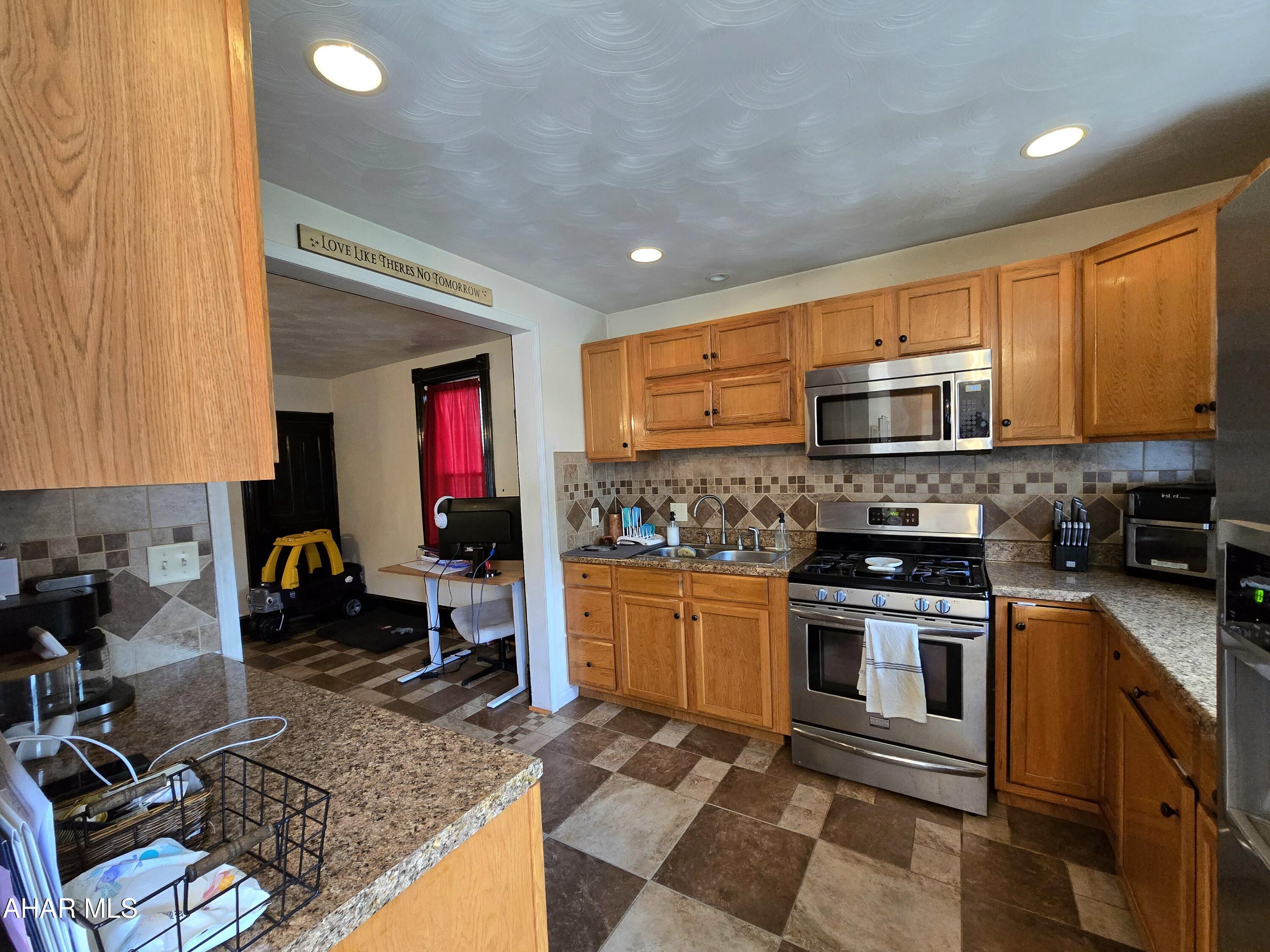 Juniata - Residential