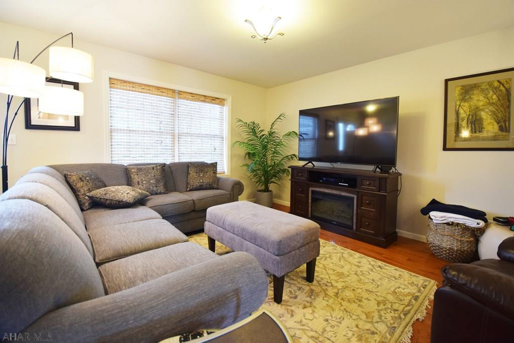 Holiday Hills - Residential