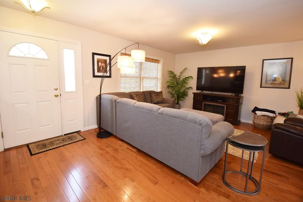 Holiday Hills - Residential