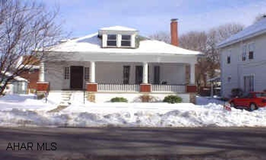 Great location - lots of charm, beautiful natural woodwork with pocket doors, two car garage, Baker school. Relocation addendum required on all sales agreements.