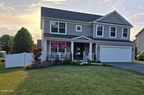 Photo for 531 Sourwood Drive
