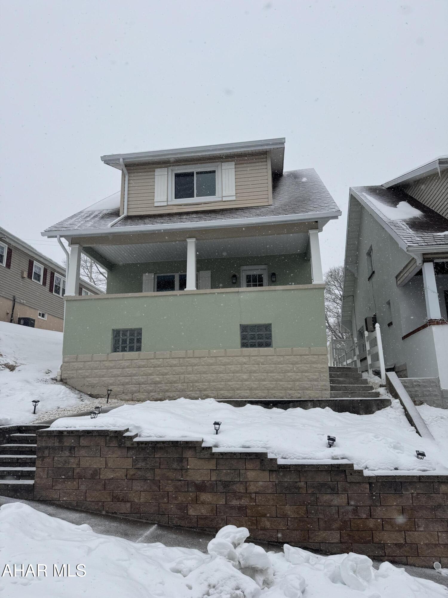 Juniata - Residential