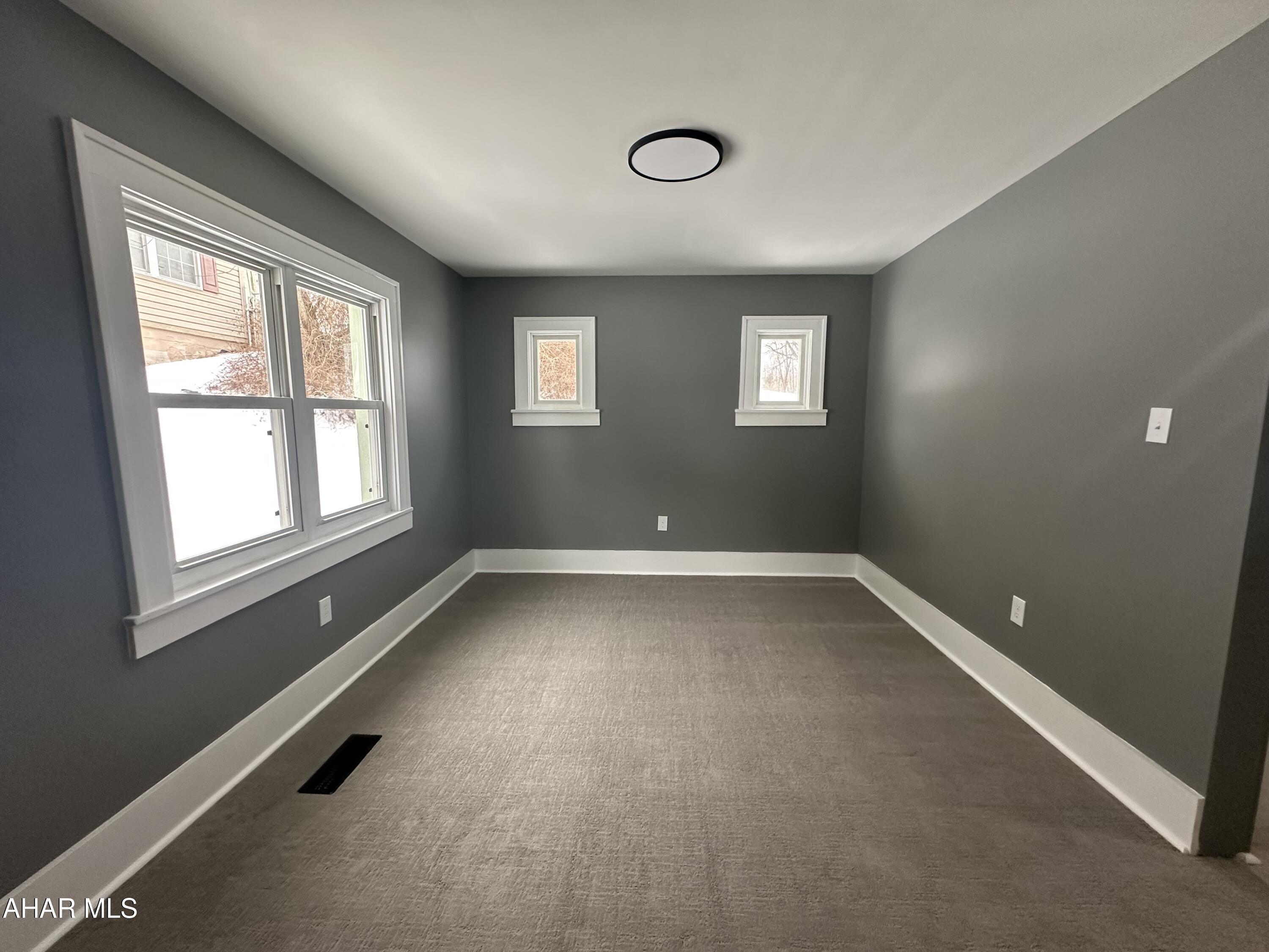 Juniata - Residential