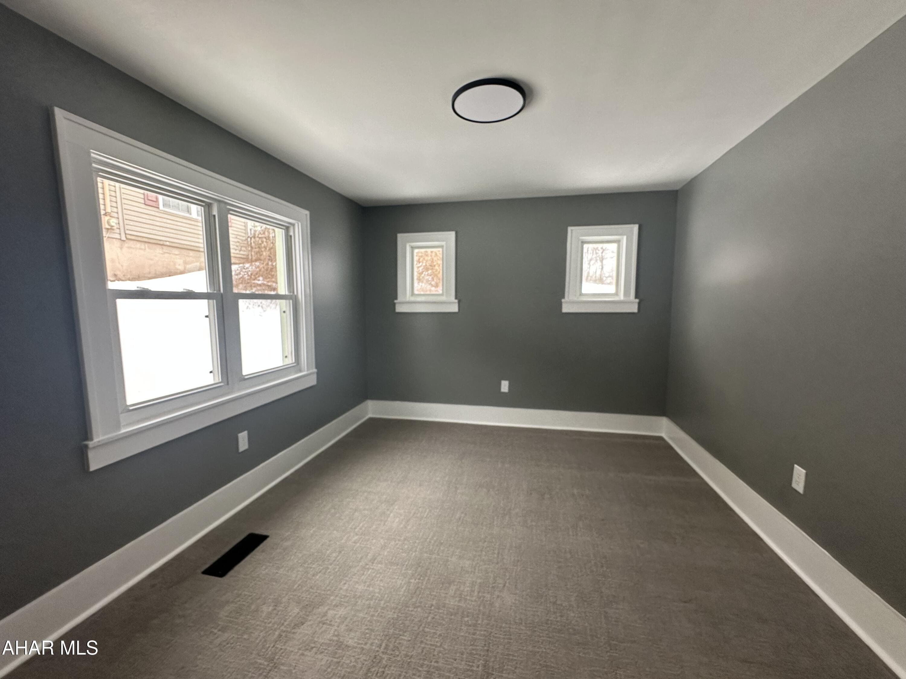 Juniata - Residential