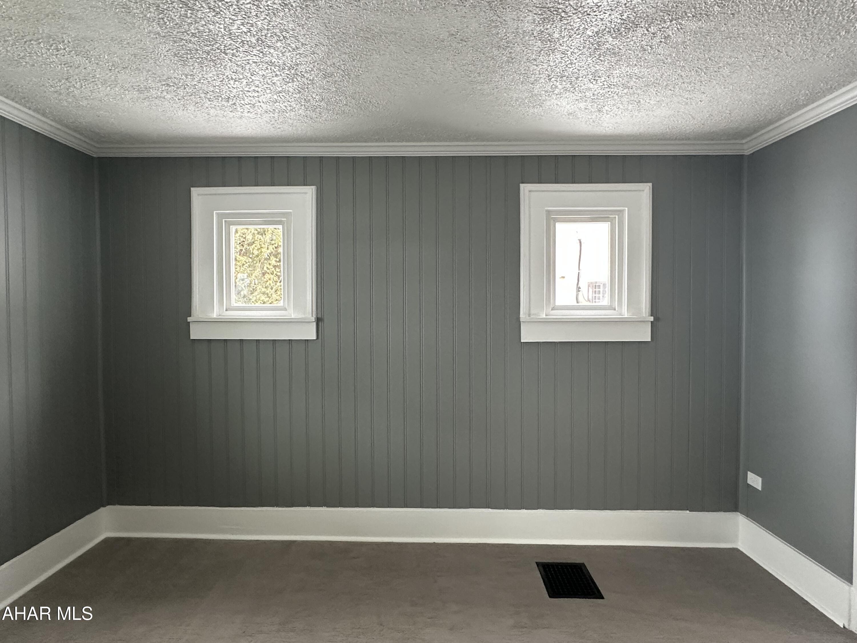 Juniata - Residential