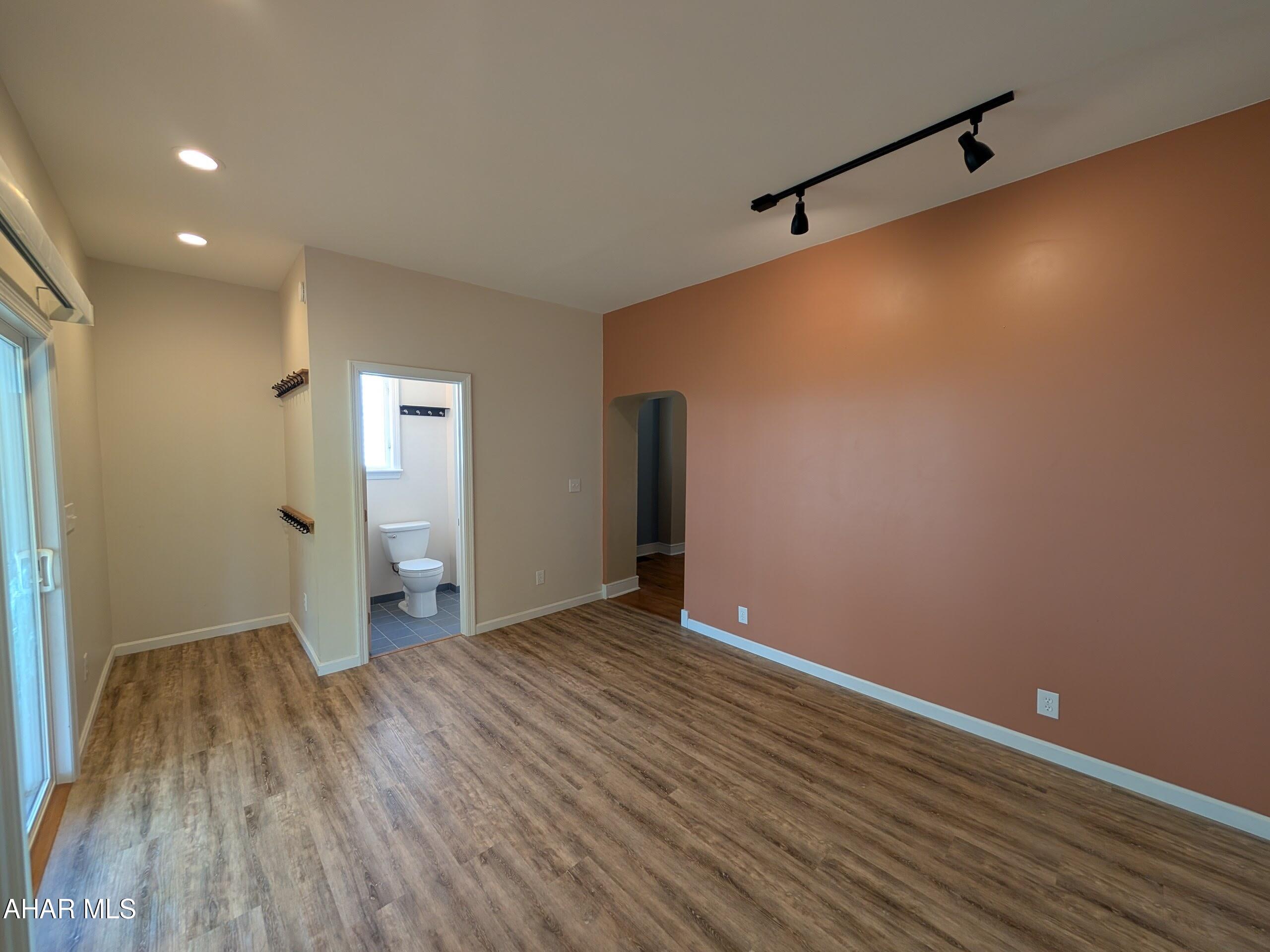 Hollidaysburg - Residential