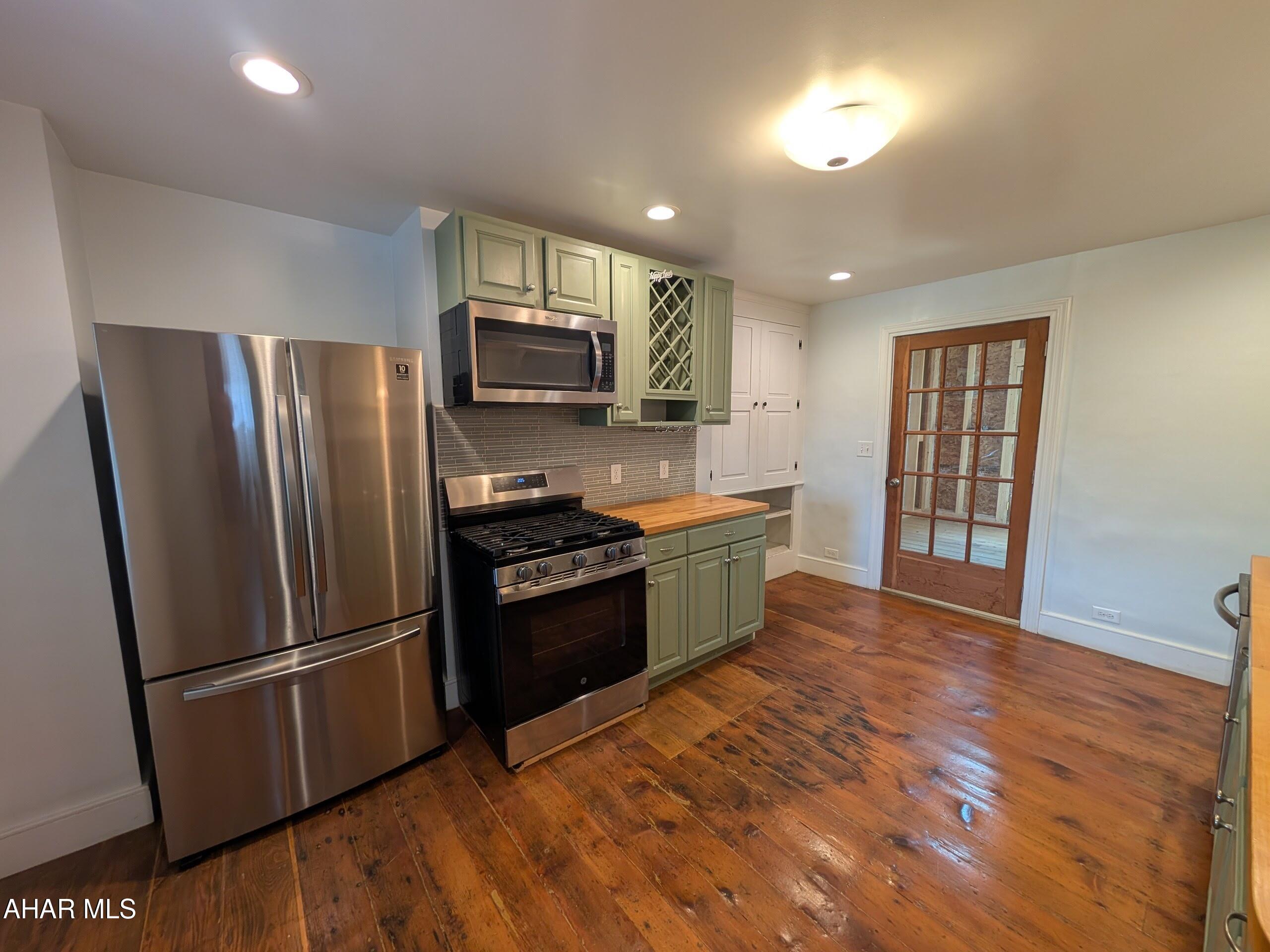 Hollidaysburg - Residential