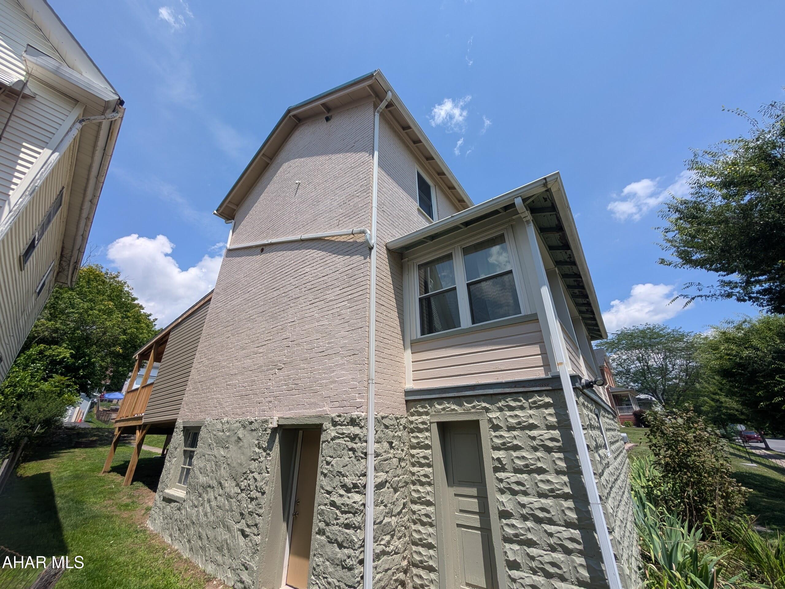 Hollidaysburg - Residential