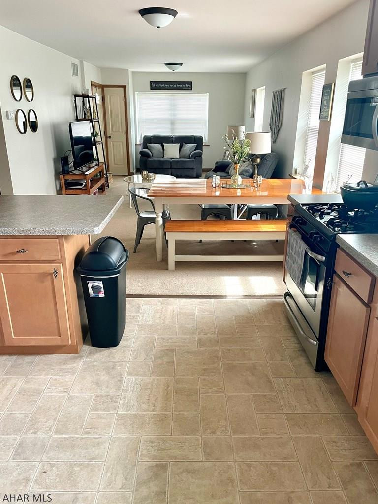 Unknown - Residential