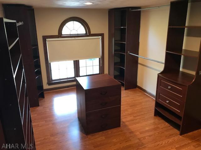 Edgewood Estates - Residential