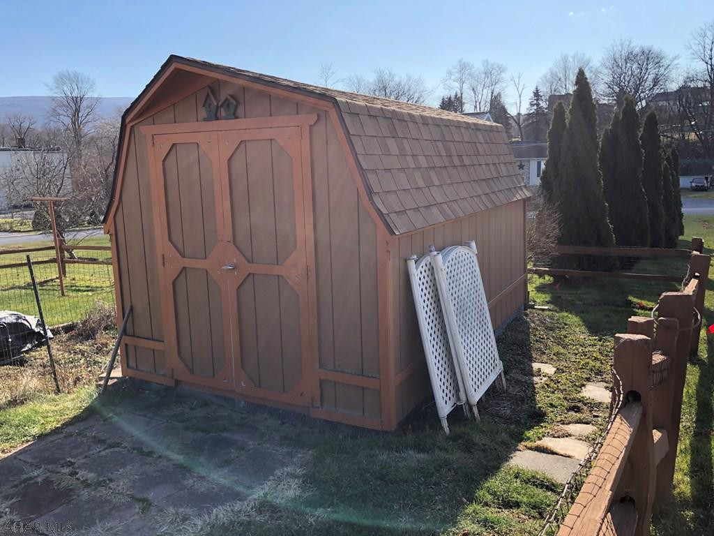 Unknown - Residential