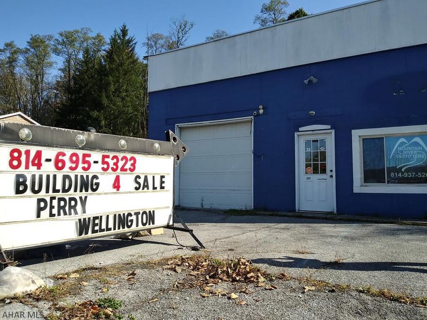 Endless Possibilities in this building on a highly traveled road! 9900 cars daily!  Could be Mechanic shop, small business, office building, etc! With no zoning and the right permits, at this price on this road, you could tear it down and build what you need!  The garage is 15ft x 21ft with a 9x9 Garage door.  Also has small store front/office and a bathroom.
