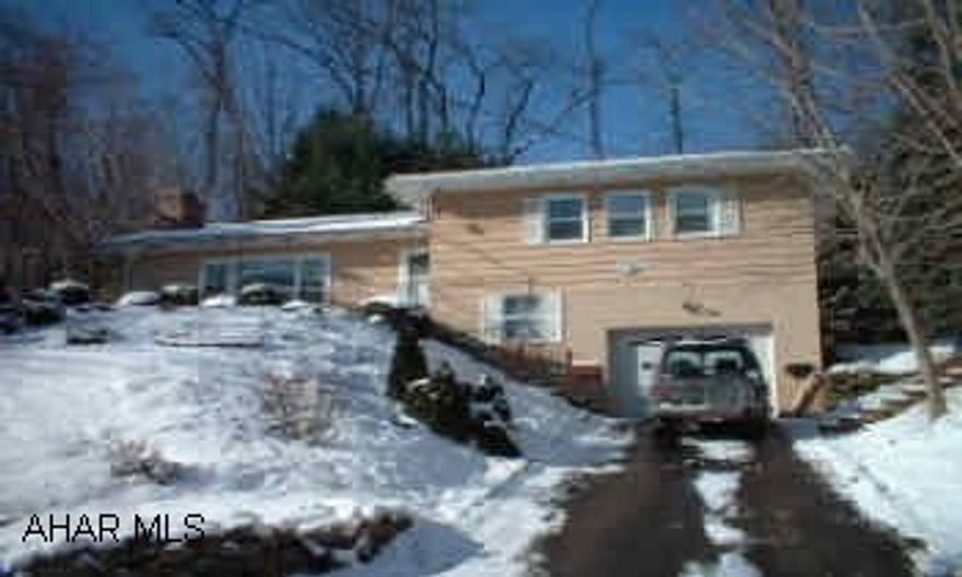 Very nice multi-level in great location. Hardwood floors, fireplace in LR, finished gameroom & family room or bedroom in lower level.