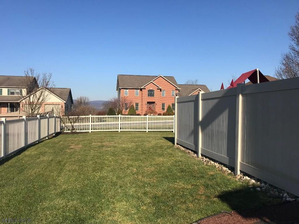 Holliday Heights - Residential