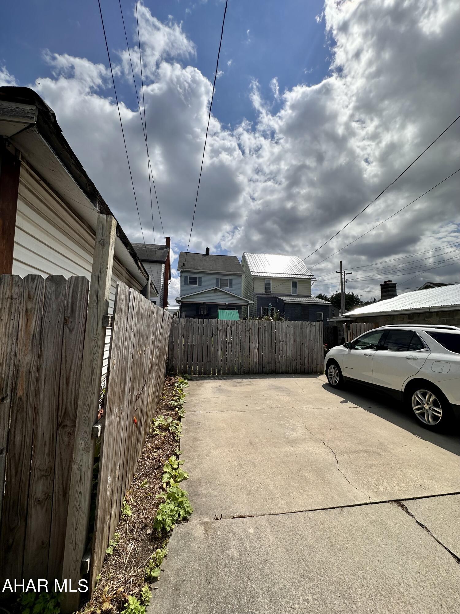 East End - Residential