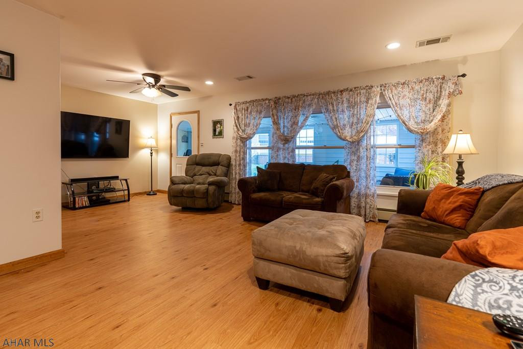 Hollidaysburg - Residential