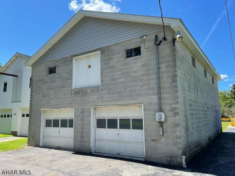 Unknown - Residential