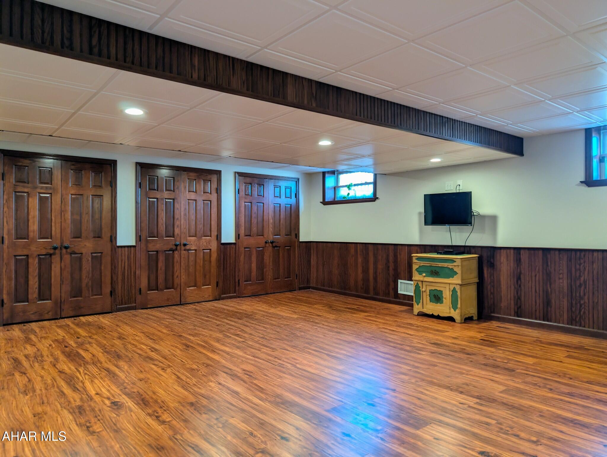 Sylvan East - Residential