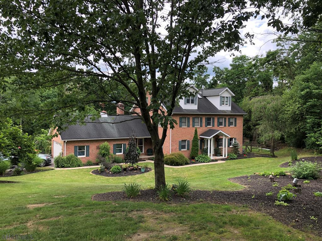 Elmwood - Residential