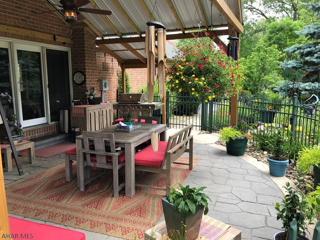 Elmwood - Residential