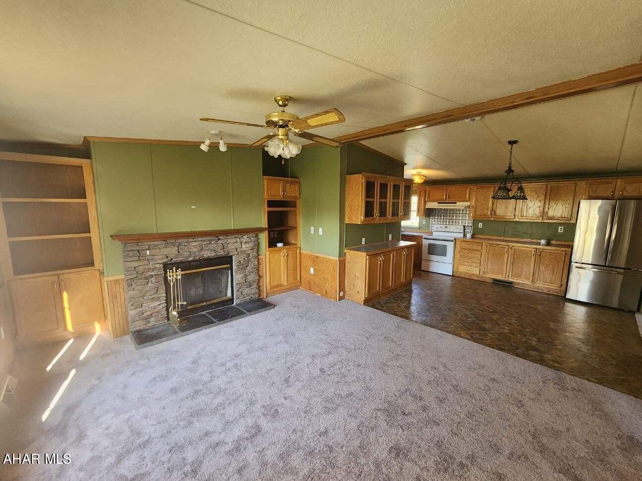 Unknown - Residential