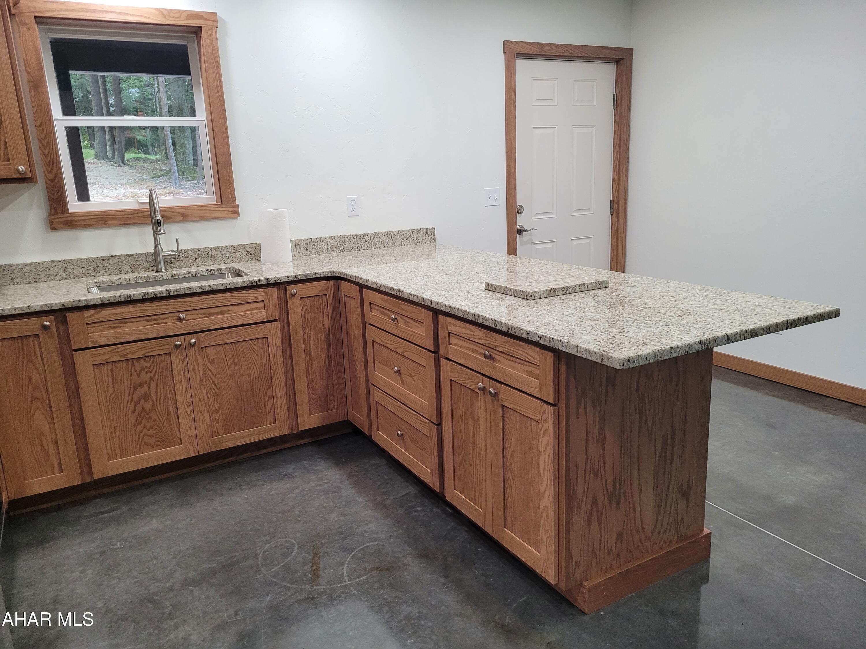 Glendale Yearound - Residential