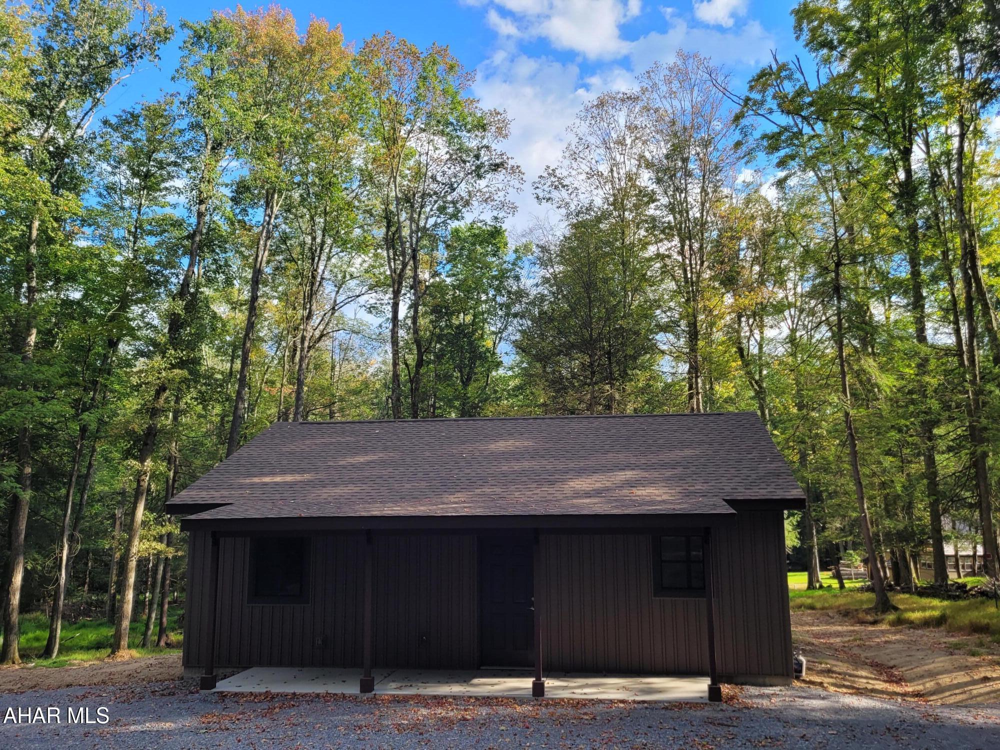 Glendale Yearound - Residential