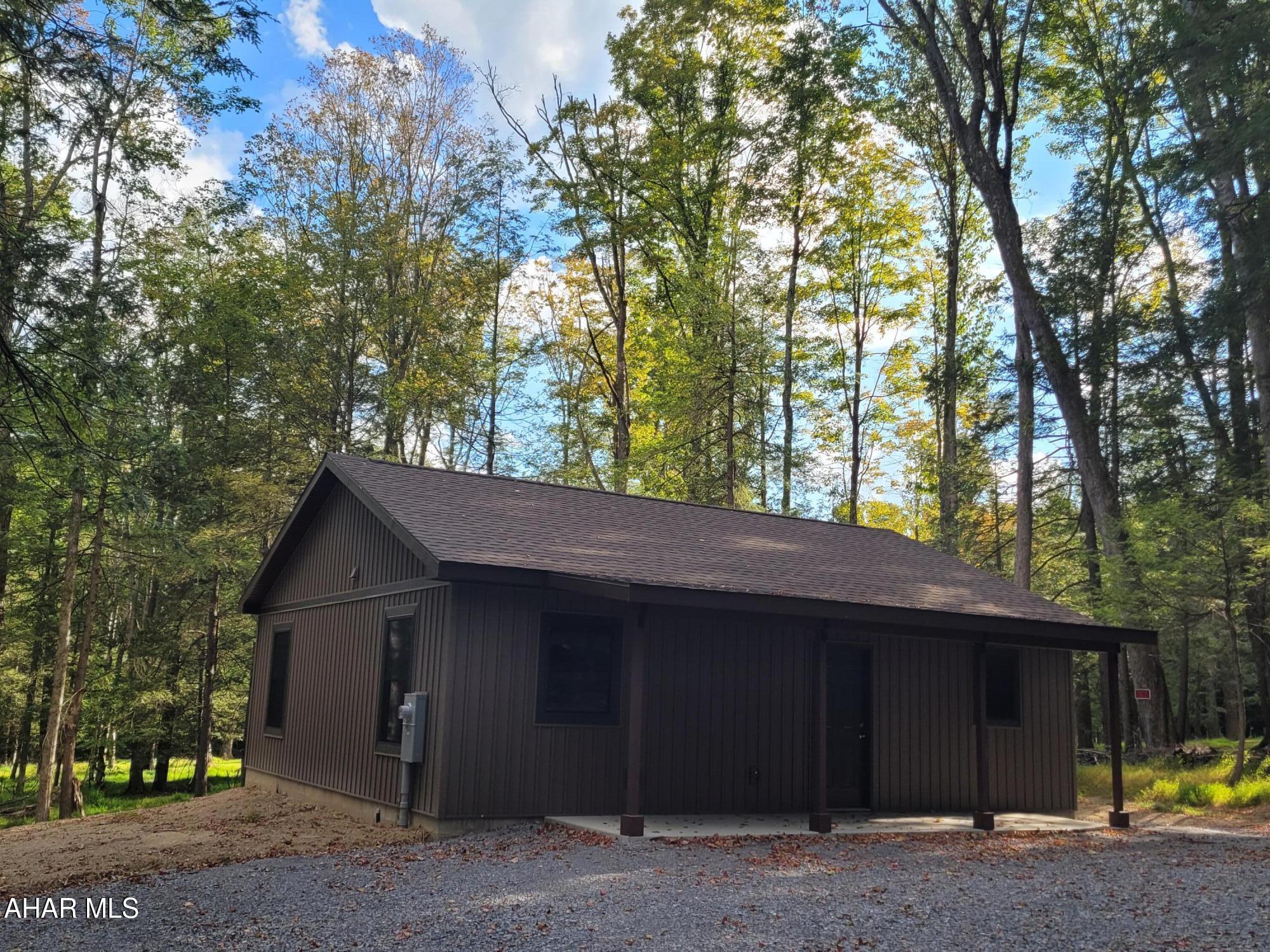 Glendale Yearound - Residential