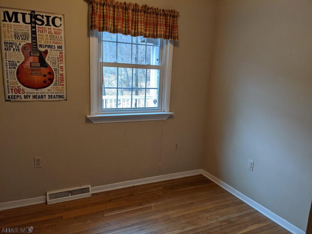 Barclay - Residential