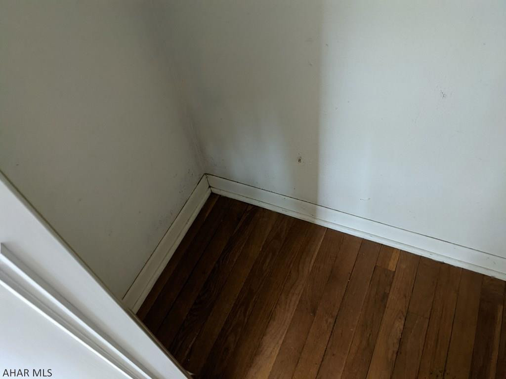 Barclay - Residential