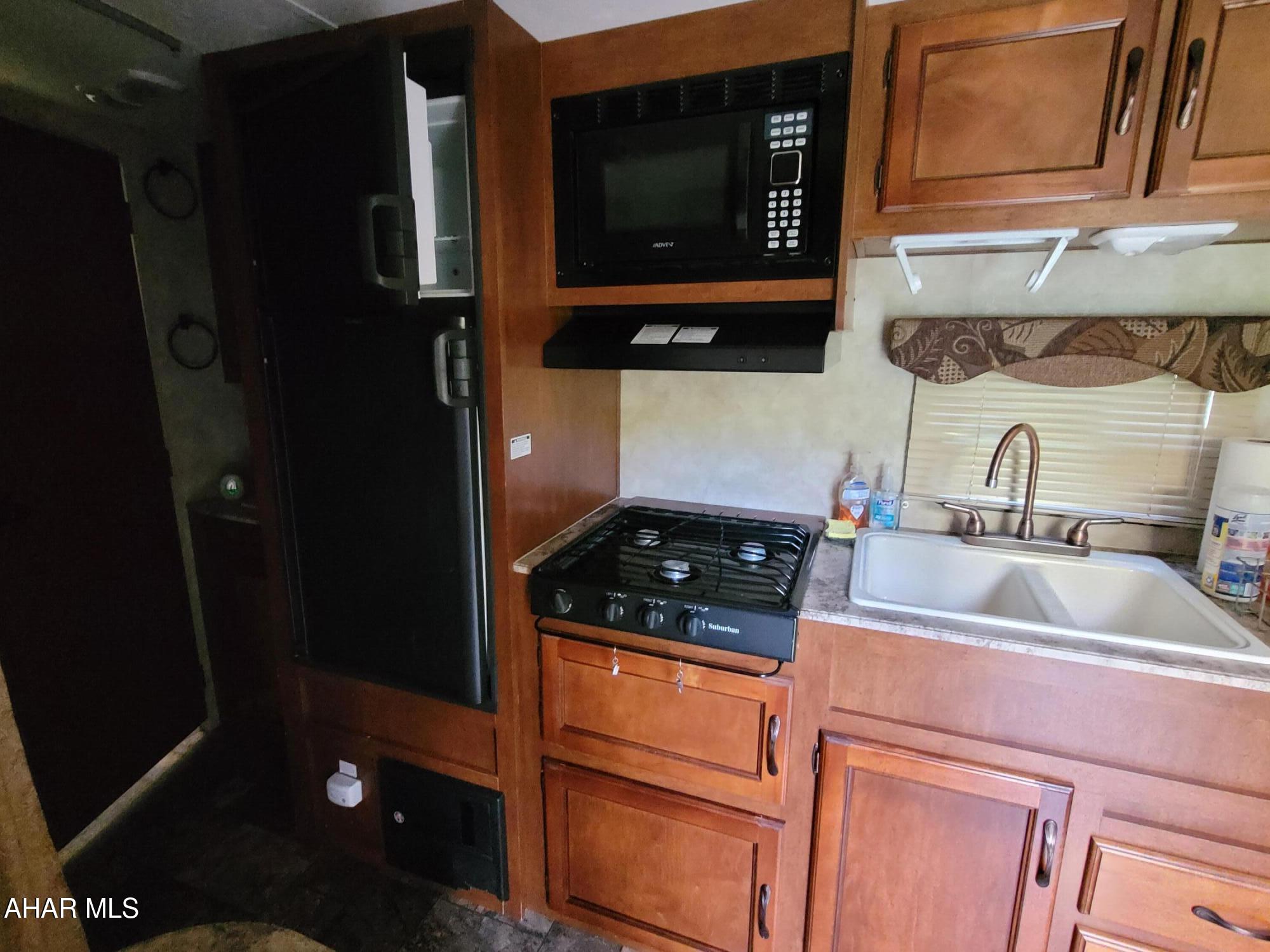 Glendale Yearound - Residential