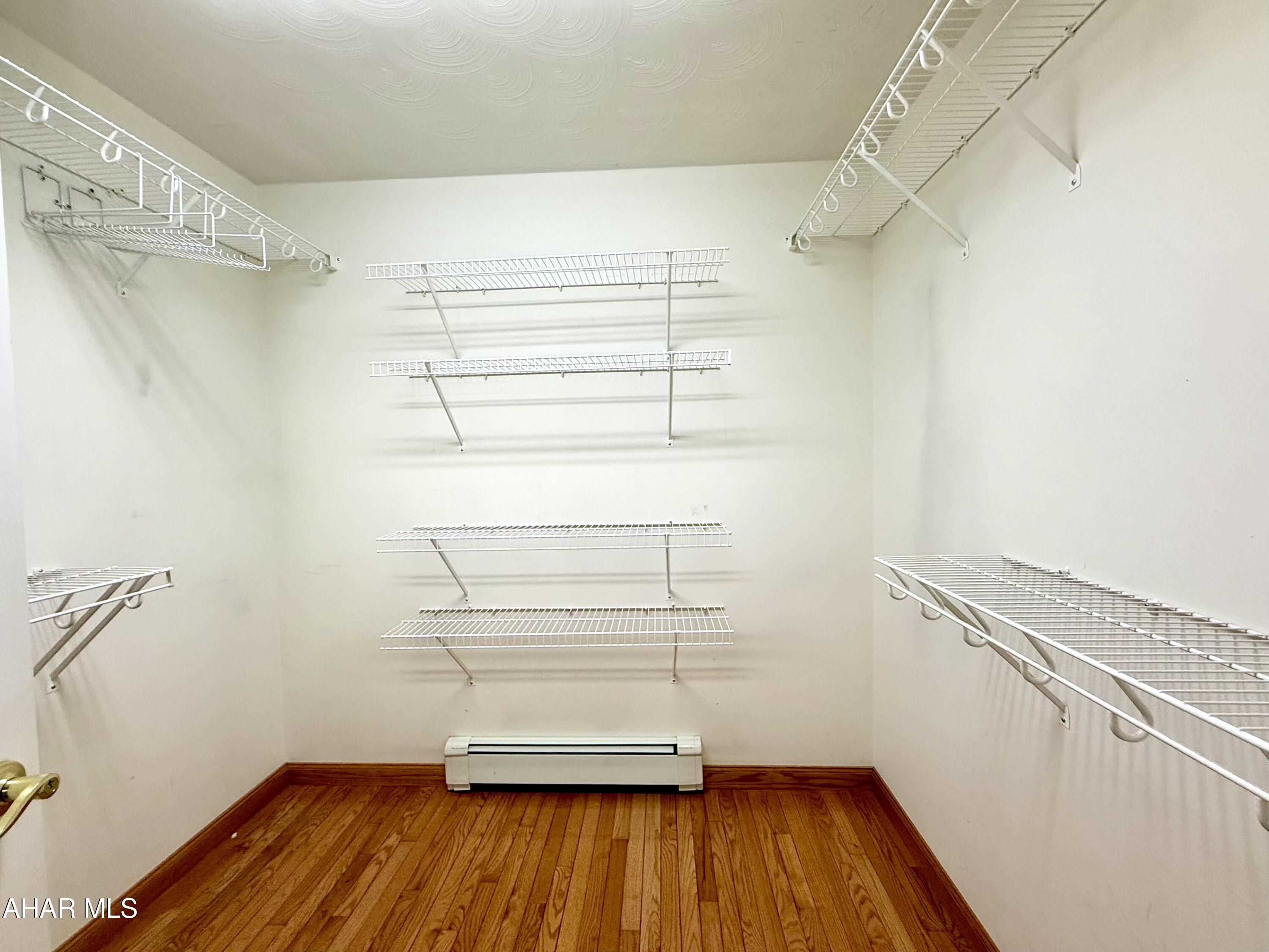 Castle Farm - Residential