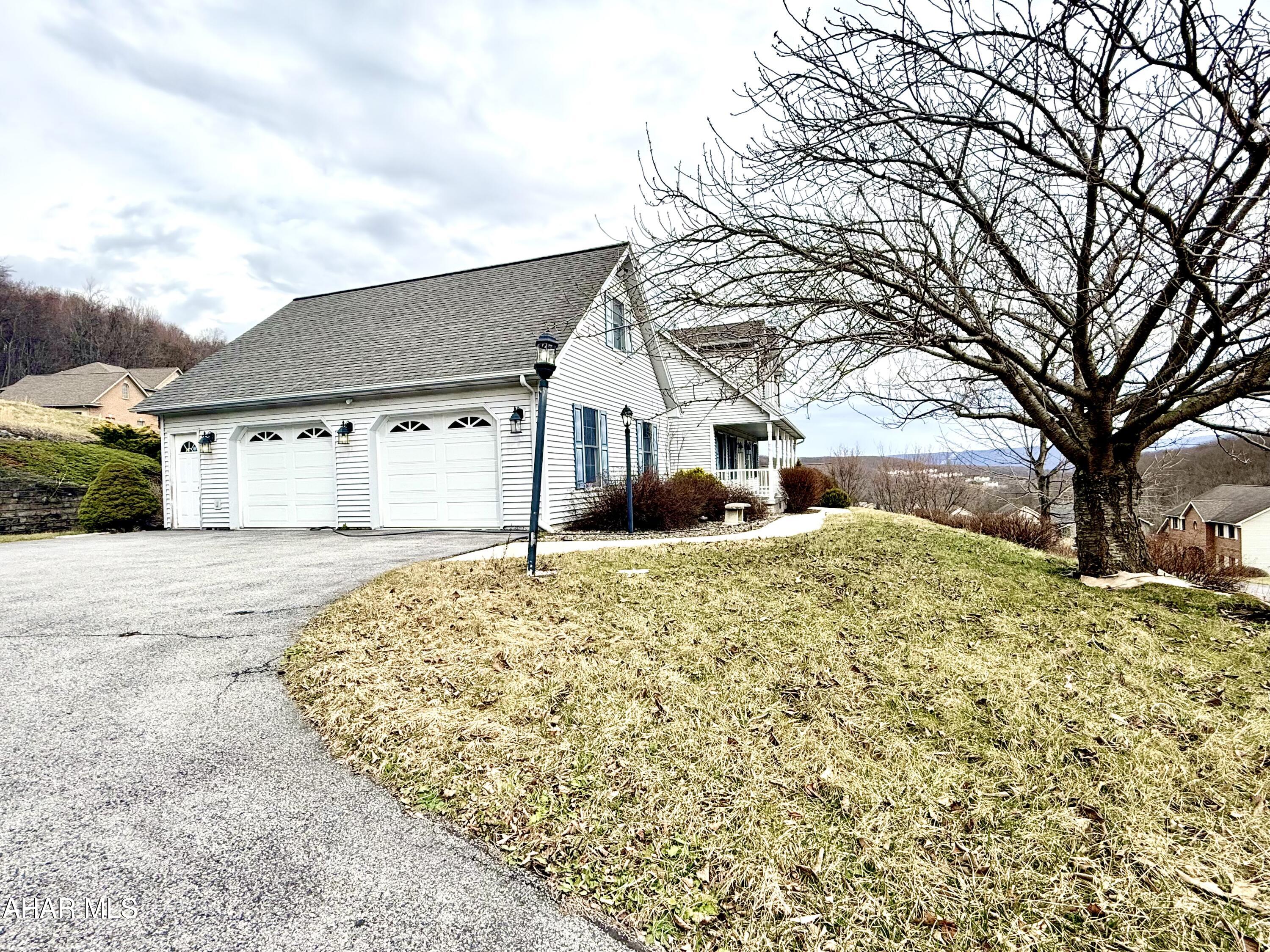 Castle Farm - Residential