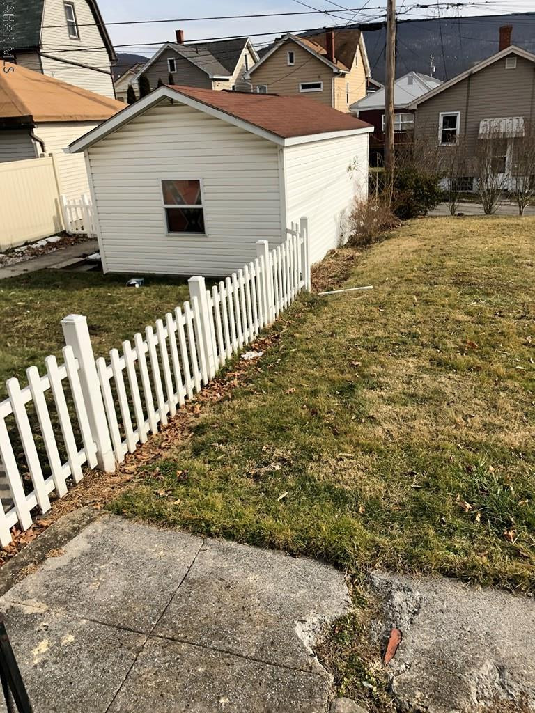 Unknown - Residential