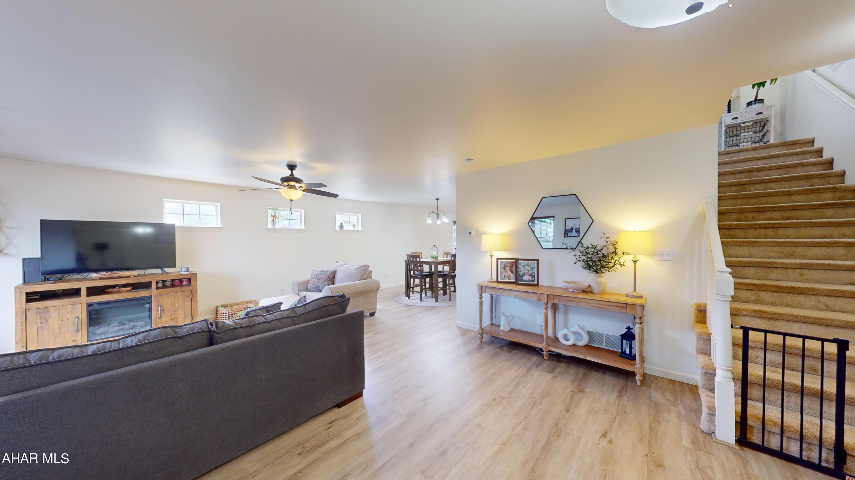 Holiday Hills - Residential