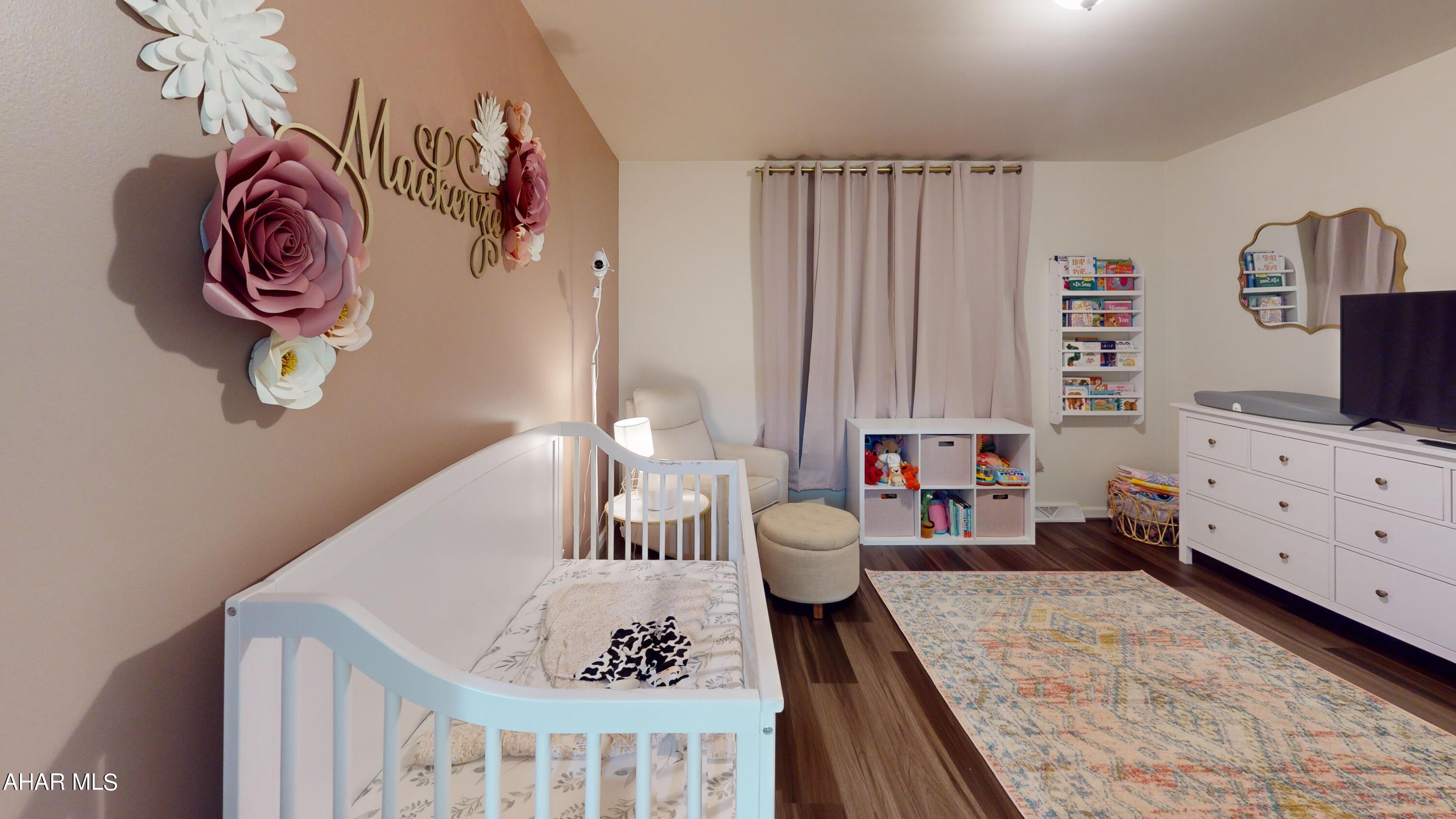 Holiday Hills - Residential