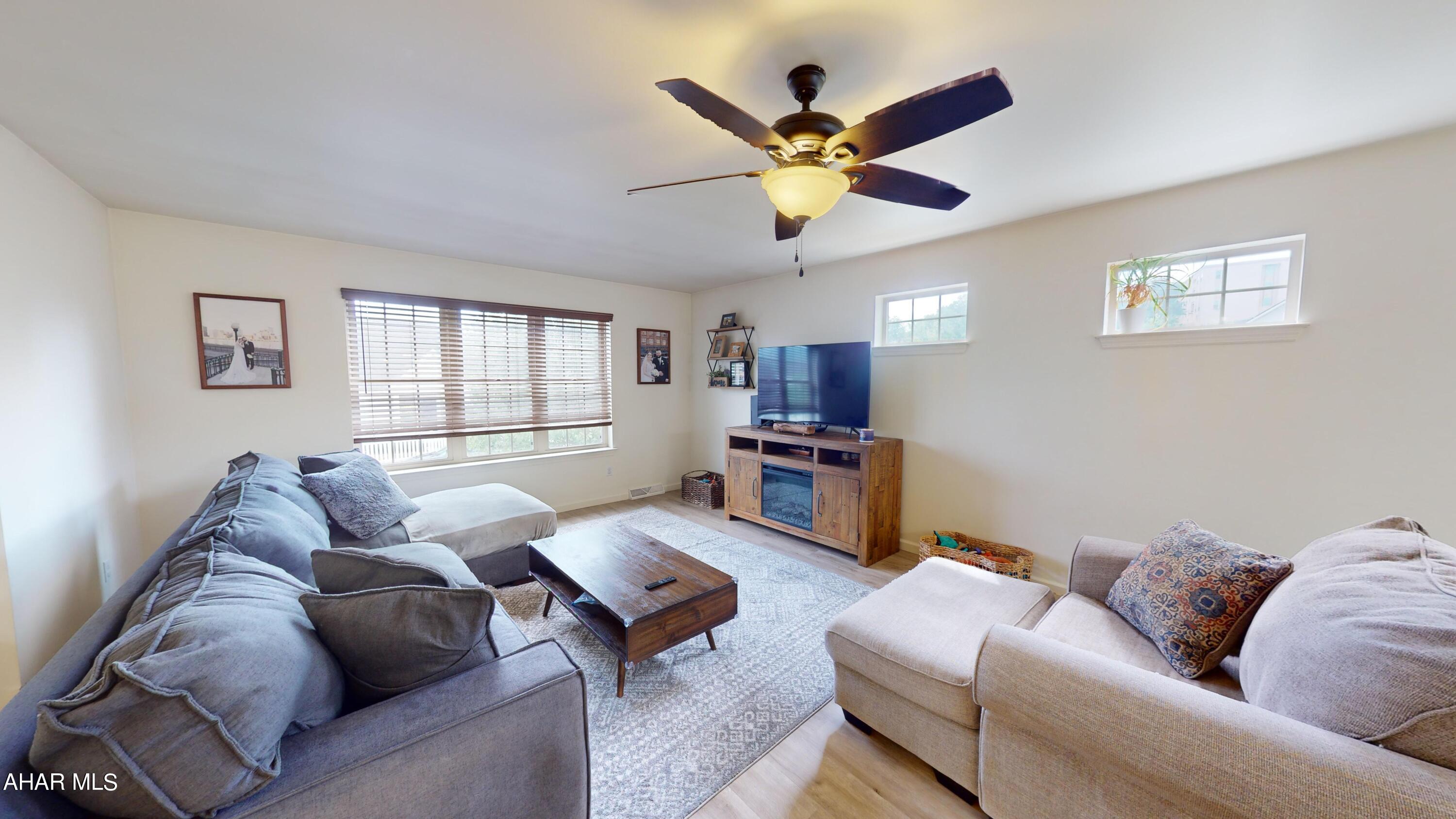 Holiday Hills - Residential