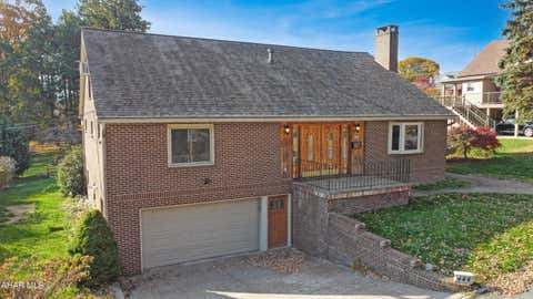 Photo for 404 E Highland Avenue