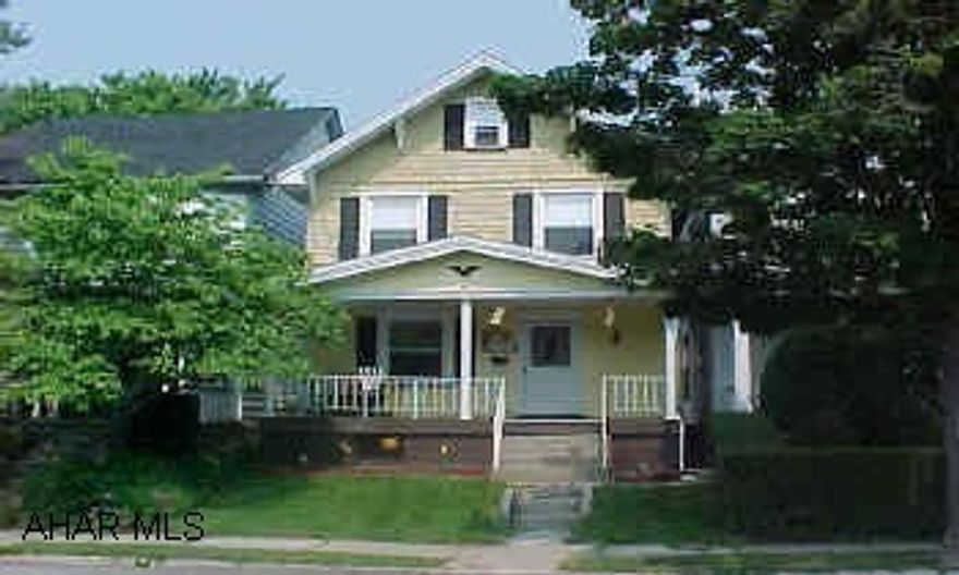3 BR, 1 BA, 2 story with new berber carpet.  Eat-in kitchen, 3rd flr. finished with heat.  TAKE SHOES OFF.  SMALL DOG GATED IN KITCHEN.  1st flr. laundry.  Replacement windows.