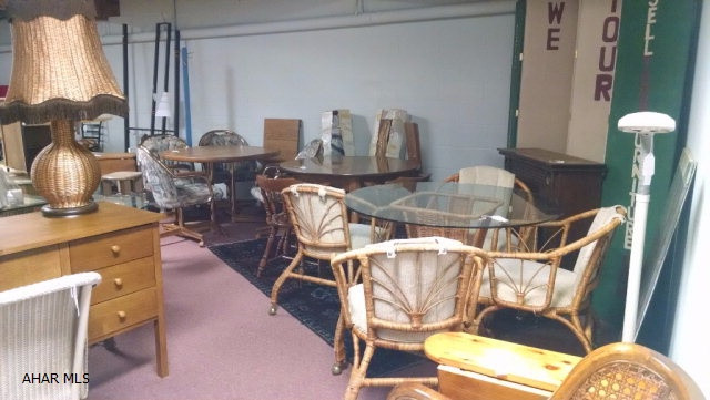 Unknown - Commercial Sale