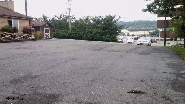 Unknown - Commercial Sale