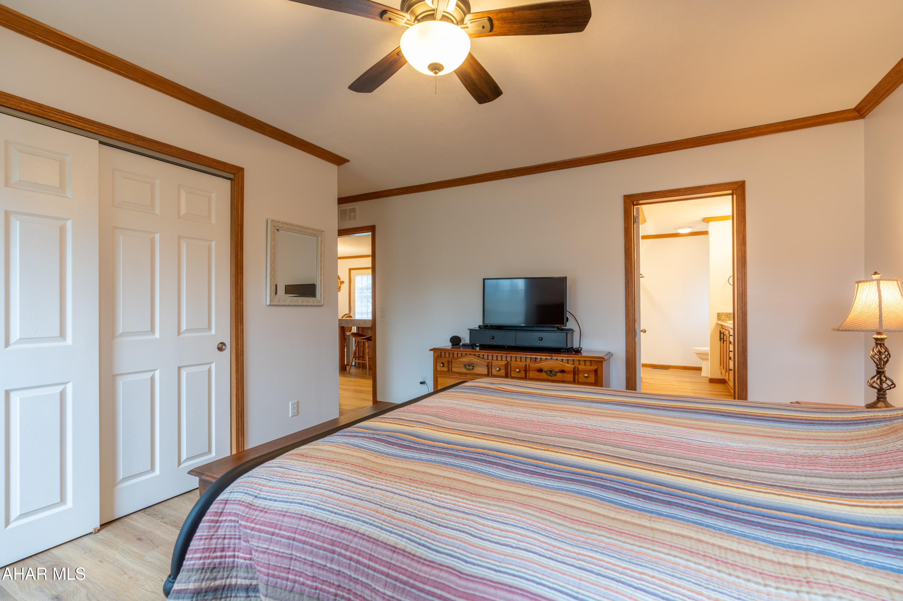 Foot of Ten - Residential