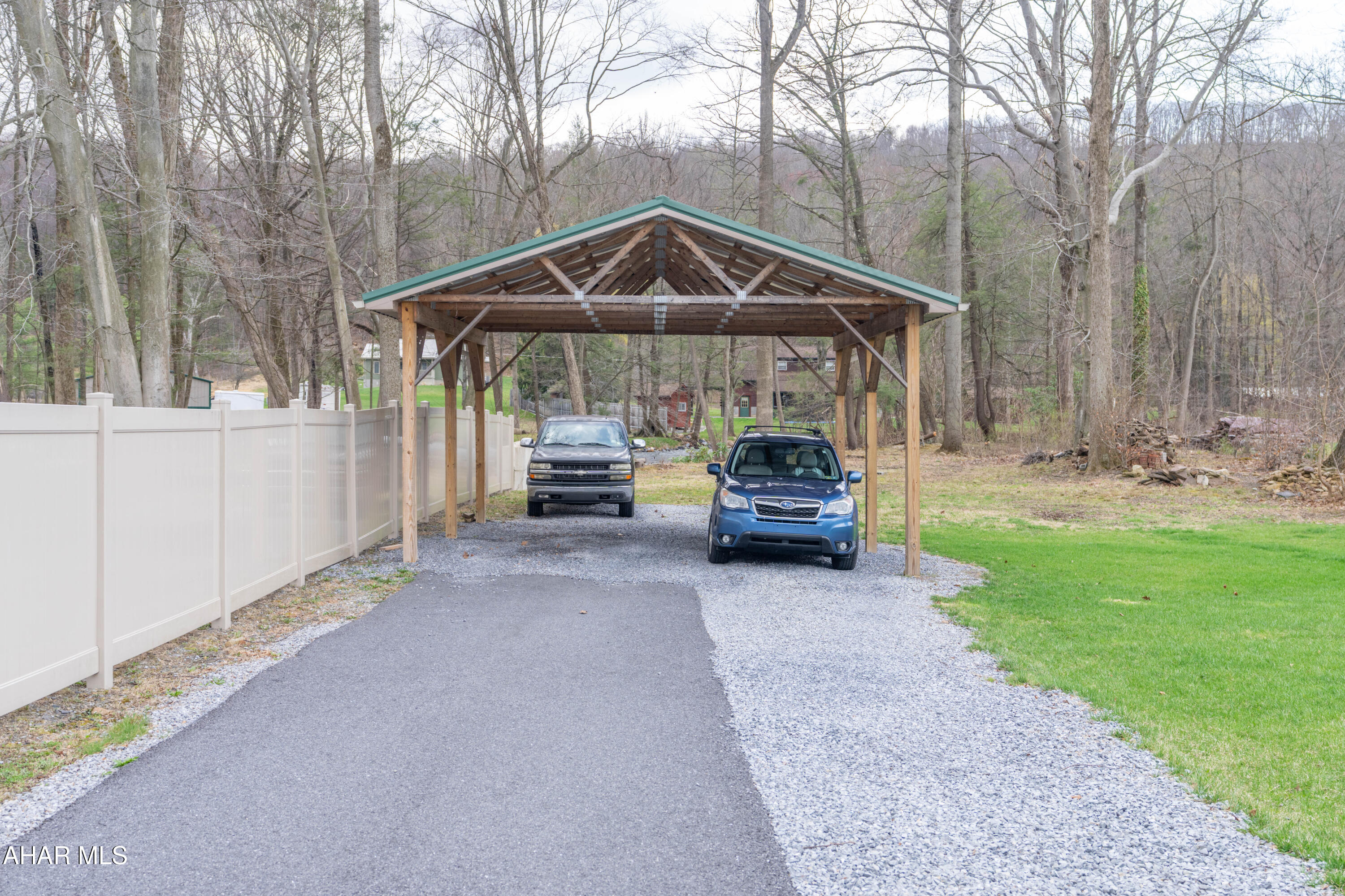 Foot of Ten - Residential