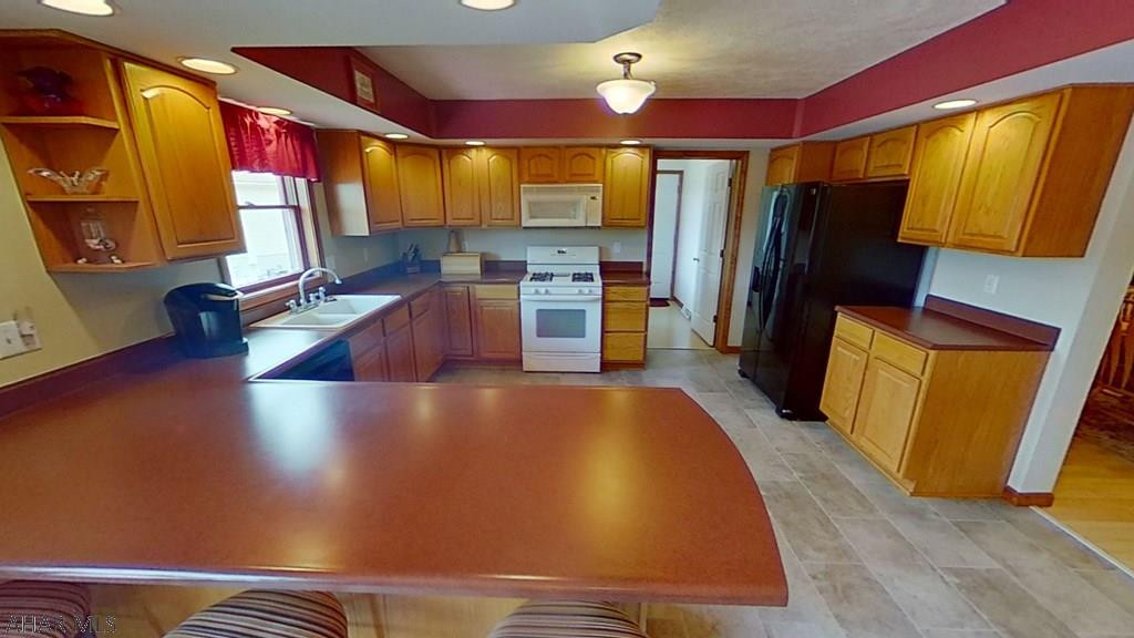 Maple Hollow - Residential