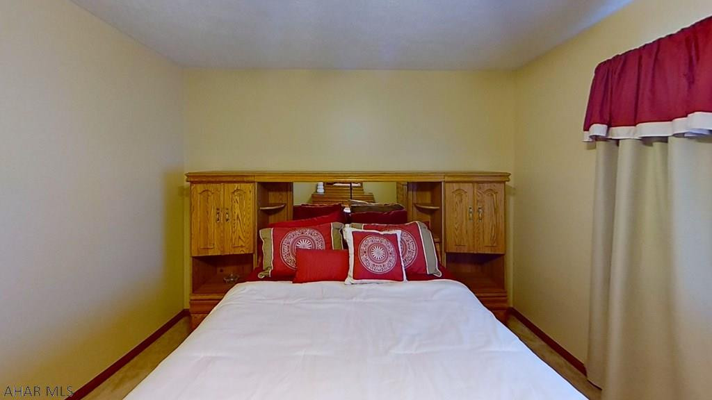 Maple Hollow - Residential