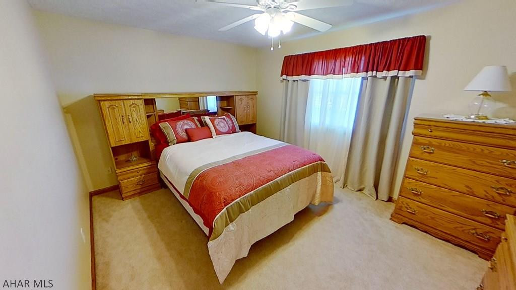 Maple Hollow - Residential