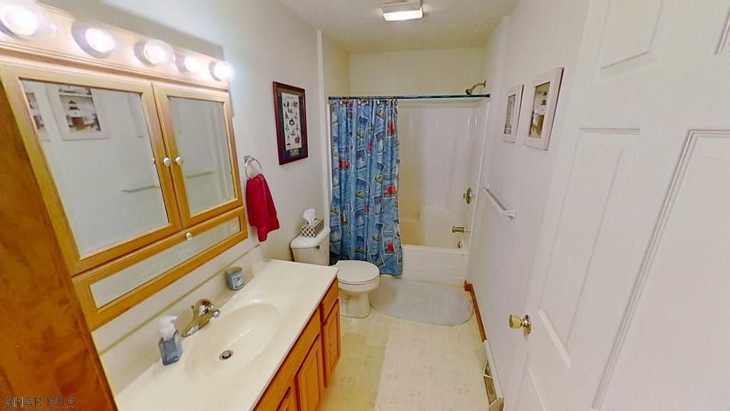 Maple Hollow - Residential