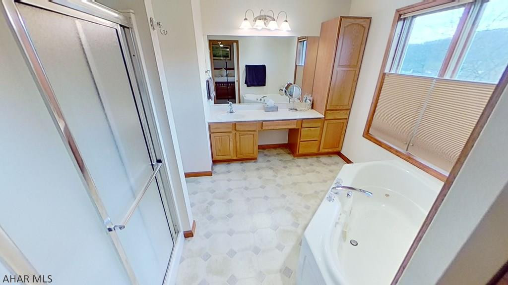 Maple Hollow - Residential