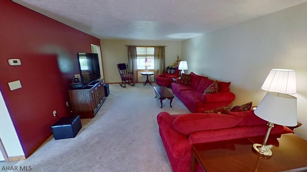 Maple Hollow - Residential