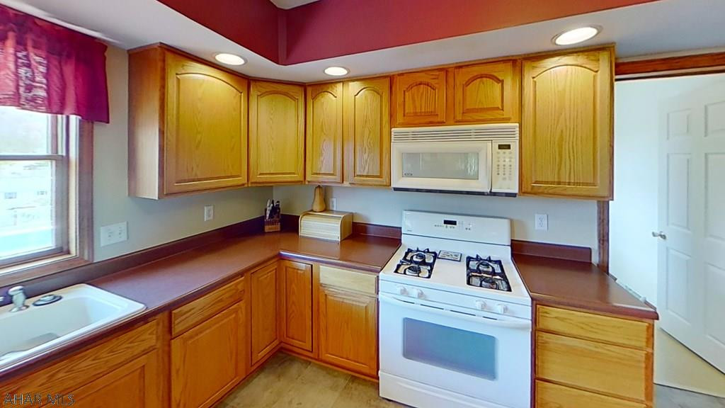 Maple Hollow - Residential